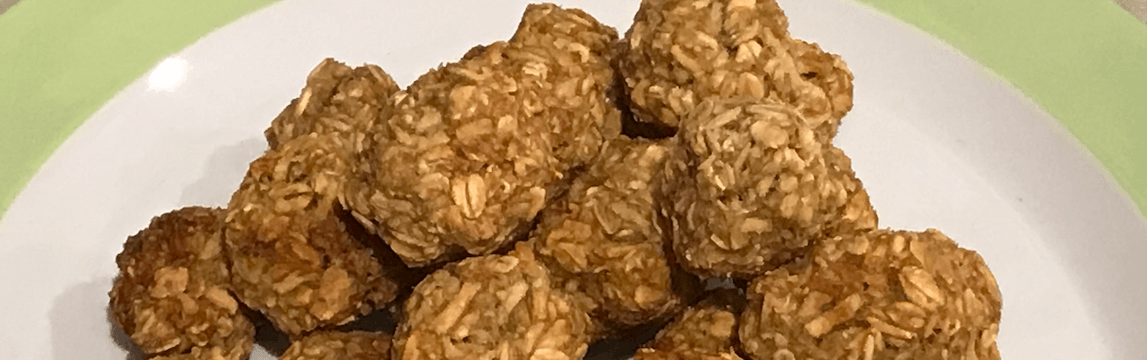 Apfel-Energiebällchen